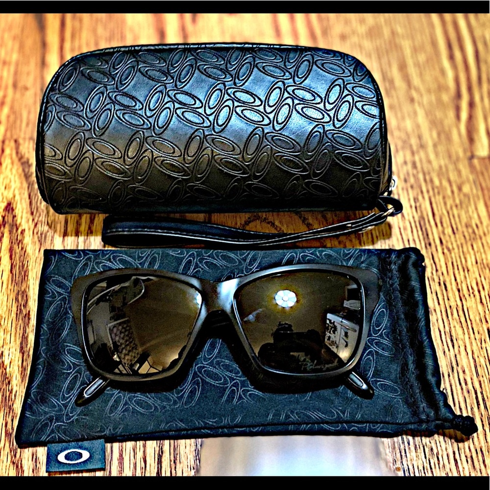 Oakley Women’s Polarized Sunglasses